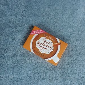 Too Faced NIB hot buttered rum palette